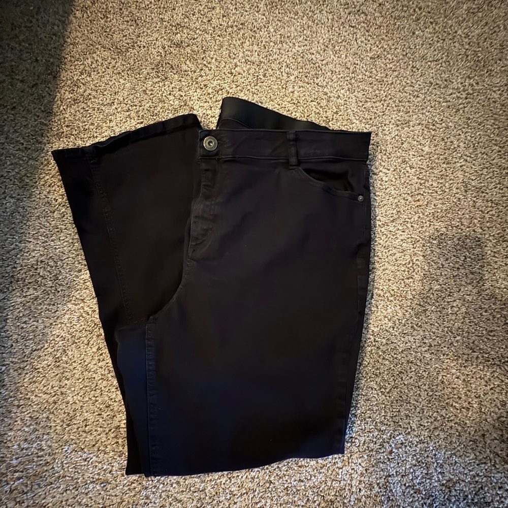 Claiborne Women's Bootcut Leg Black Jeans